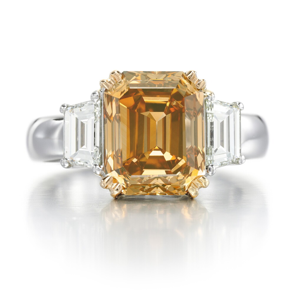 View full screen - View 1 of Lot 10. FANCY BROWN-ORANGE DIAMOND AND DIAMOND RING.