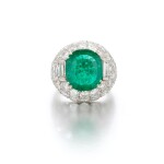 Emerald and diamond ring
