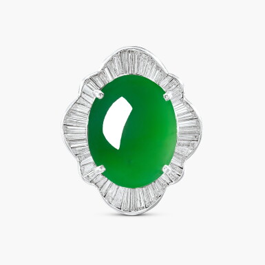 View full screen - View 1 of Lot 1240. Jadeite and Diamond Ring | 天然「緬甸」翡翠 配 鑽石 戒指.