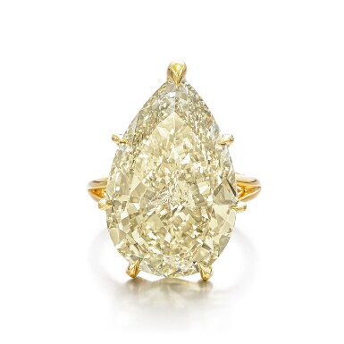 View full screen - View 1 of Lot 1219. FANCY BROWNISH GREENISH YELLOW DIAMOND RING | 18.09克拉 彩棕綠黃色鑽石 戒指.