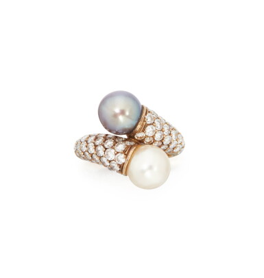 View full screen - View 1 of Lot 84. CULTURED PEARL AND DIAMOND RING, VAN CLEEF & ARPELS, FRANCE.