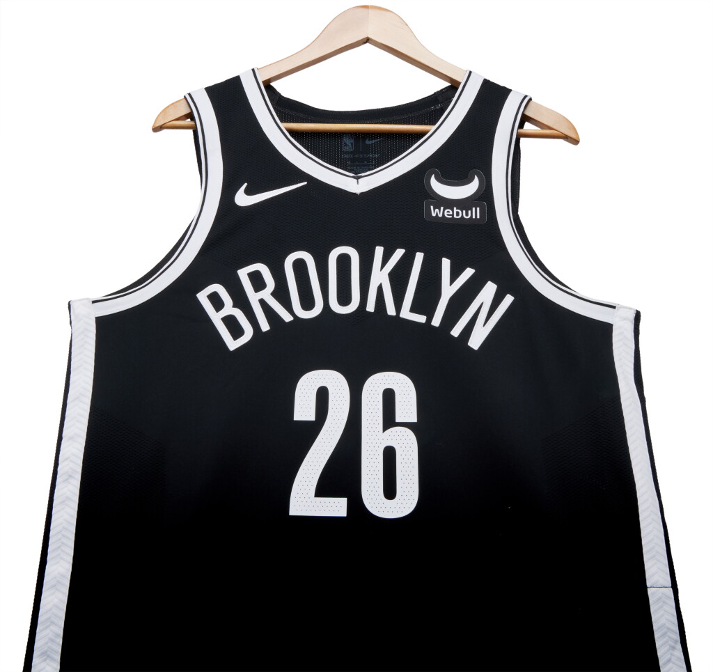 全螢幕檢視 - 查看162Spencer Dinwiddie Brooklyn Nets 2023-2024 Game Worn Icon Edition Jersey的1