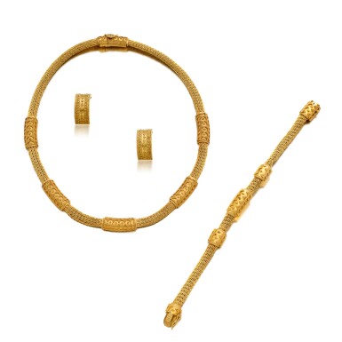 View full screen - View 1 of Lot 376. Suite of Gold Jewels.