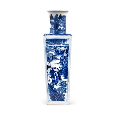 View full screen - View 1 of Lot 993. A blue and white 'Romance of the Western Chamber' quadrangular vase, Qing dynasty, 19th century | 清十九世紀 青花開光西廂記故事圖方瓶 《大明成化年製》仿款.