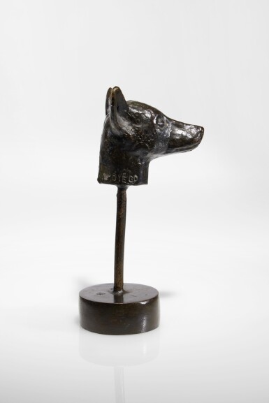 View full screen - View 1 of Lot 335. Tête de la Chienne Séraphine.