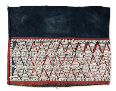 View full screen - View 1 of Lot 17. Deux jupes kain buri, Iban, Sarawak, Bornéo, Indonésie, fin du XIXème-début du XXème siècle | Two Iban kain buri skirts, Sarawak, Borneo, Indonesia, late XIXth-early XXth century.