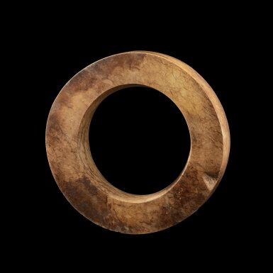 View full screen - View 1 of Lot 137. A jade bangle, Neolithic period, Liangzhu culture | 新石器時代良渚文化 光素玉環.