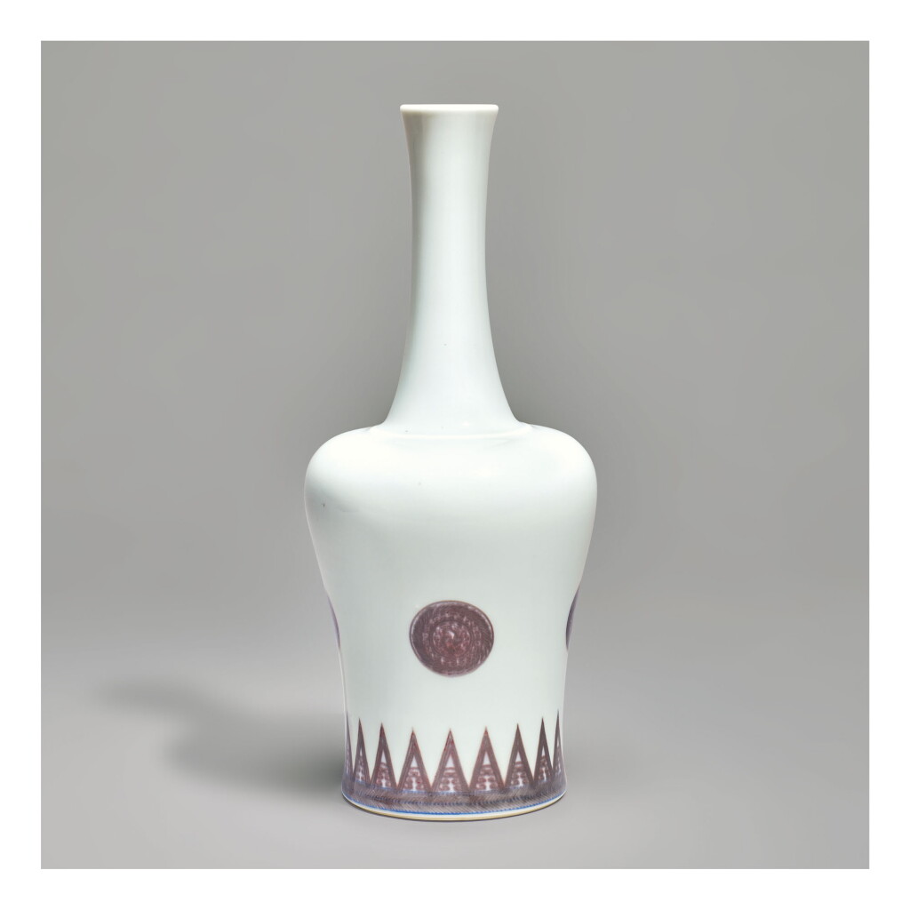 View full screen - View 1 of Lot 119. A COPPER-RED AND UNDERGLAZE-BLUE MALLET VASE, KANGXI MARK AND PERIOD.