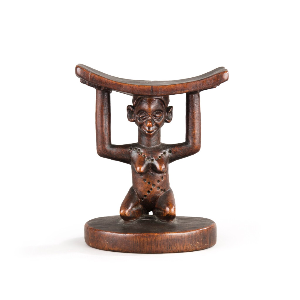 View full screen - View 1 of Lot 2. Yaka / Zombo Neckrest, Democratic Republic of the Congo | Appuie-nuque, Yaka / Zombo, République démocratique du Congo.