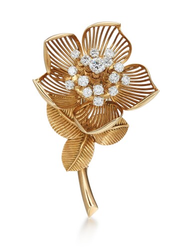 View full screen - View 1 of Lot 9130. GOLD AND DIAMOND BROOCH, MELLERIO | K金 配 鑽石 別針, Mellerio.