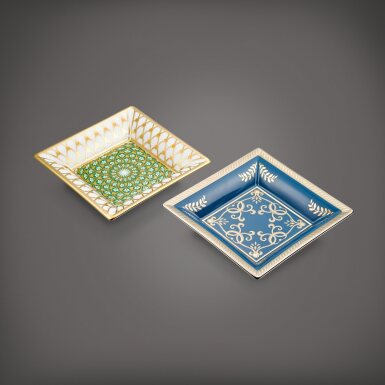 View full screen - View 1 of Lot 8681. Porcelain de Limoges | A set of two commemorative Limoges porcelain and enamel dishes, Circa 2012 and 2017 | 百達翡麗 | Porcelain de Limoges | 一套二件利摩日陶瓷及琺瑯擺飾盤,約2012年及2017年製.