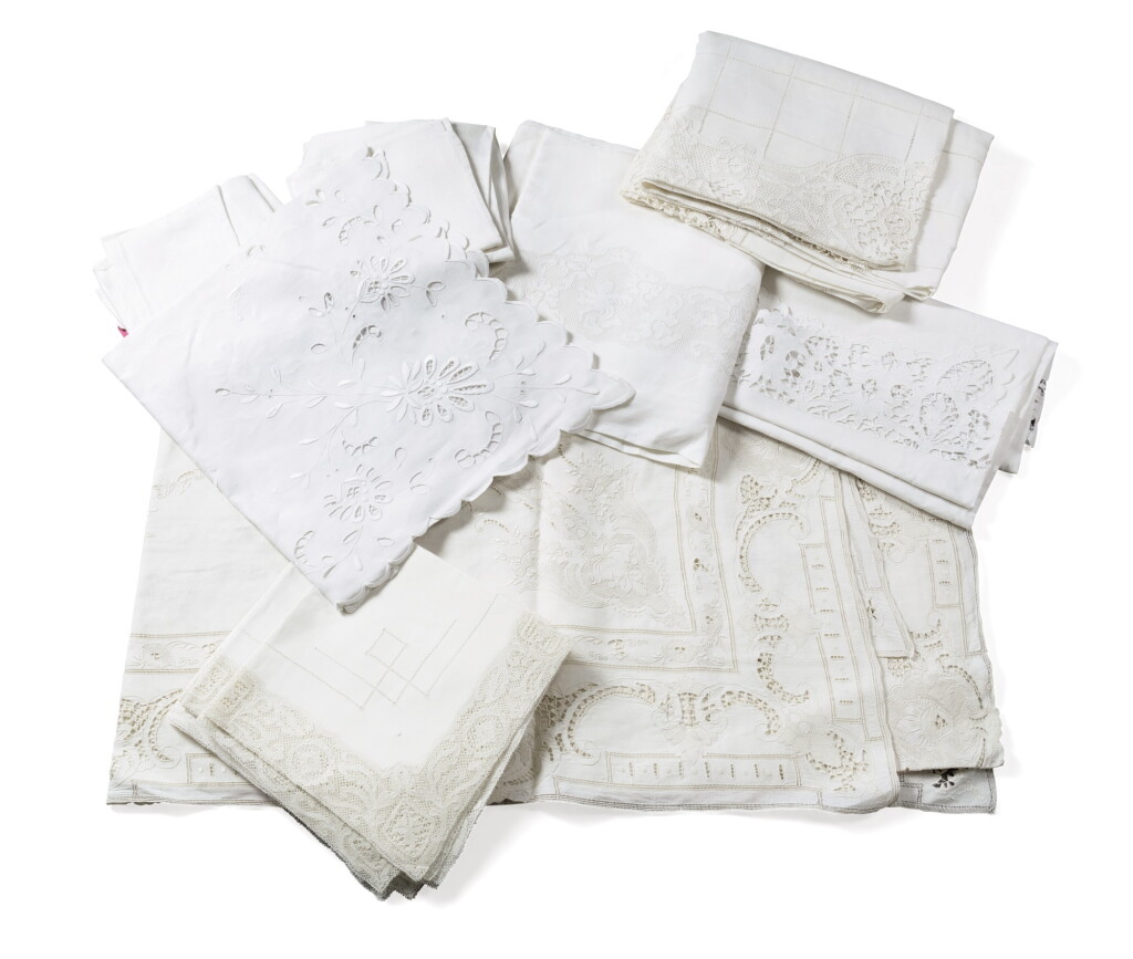 View full screen - View 1 of Lot 284. Set of five rectangular cotton tablecloths and napkins.