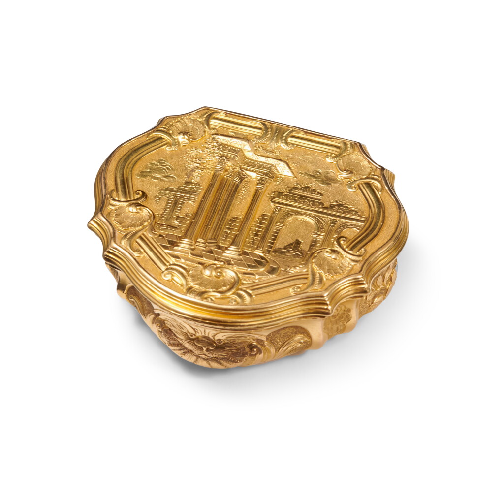 View full screen - View 1 of Lot 1065. A small gold and enamel snuff box, English, circa 1735-40.