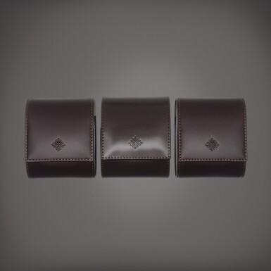 View full screen - View 1 of Lot 2286. A set of three leather travelling pouches, Circa 2020 | 百達翡麗 | 一套三件皮製旅行袋子,約2020年製.