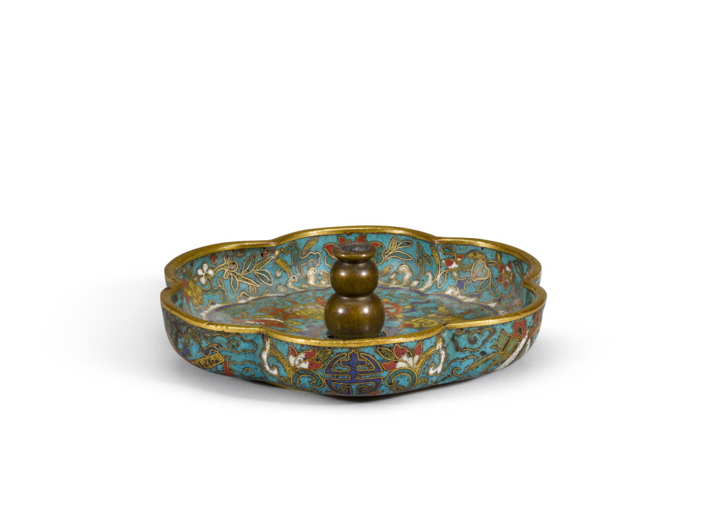View full screen - View 1 of Lot 34. A cloisonné enamel incense stick holder Qing dynasty, Qianlong period | 清乾隆 掐絲琺瑯百寶紋香插.