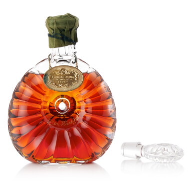View full screen - View 1 of Lot 9547. Remy Martin Centaure Baccarat 40.0 abv NV (1 BT70).