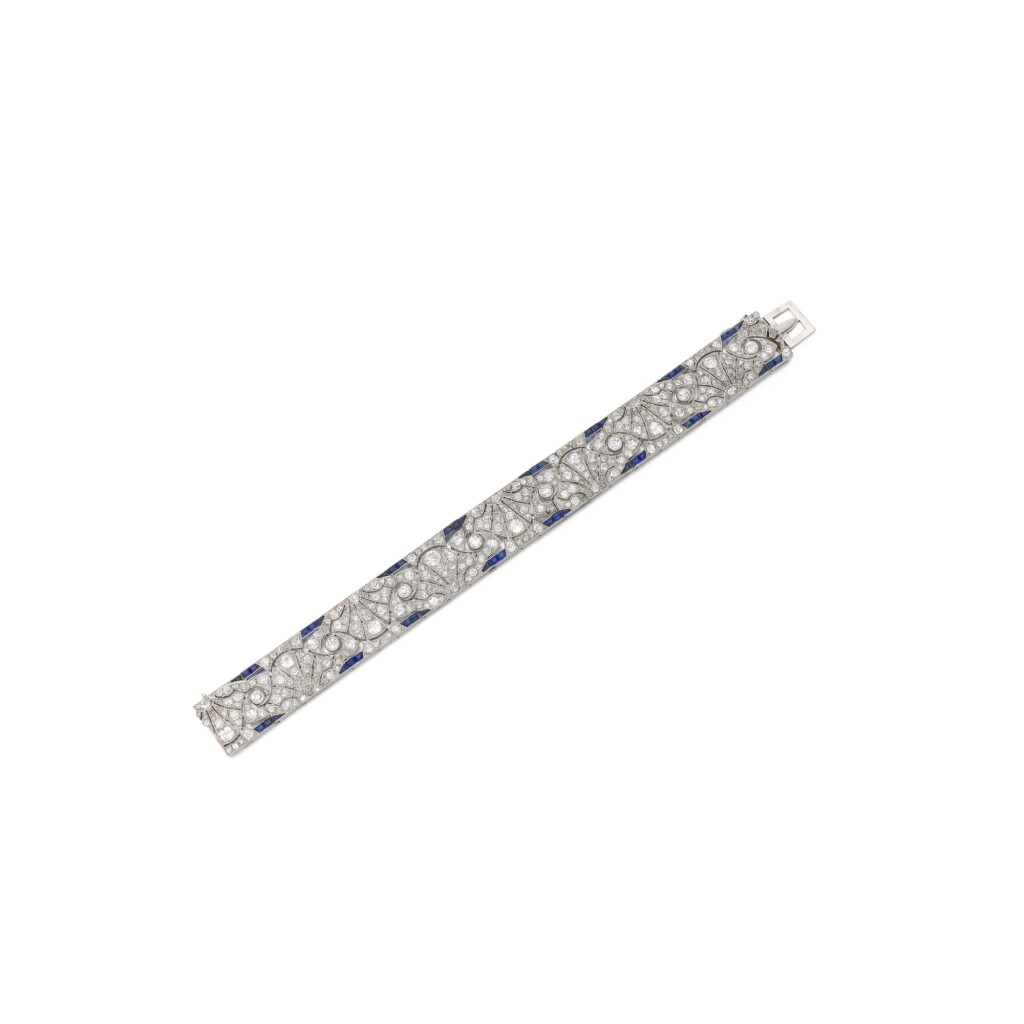View full screen - View 1 of Lot 66. Bracelet saphirs et diamants | Sapphire and diamond bracelet.