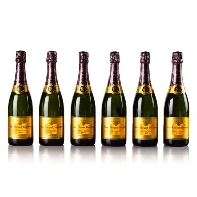 View full screen - View 1 of Lot 455. Veuve Clicquot, Vintage Reserve 1995 (6 BT).