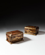Paire de coffrets en marqueterie de laiton sur fond de loupe de noyer, Allemagne, vers 1910, par Erhard & Söhne