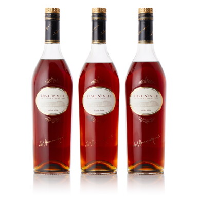 View full screen - View 1 of Lot 6540. Hennessy UNE Visite Cognac 40.0 abv NV (3 BT70).