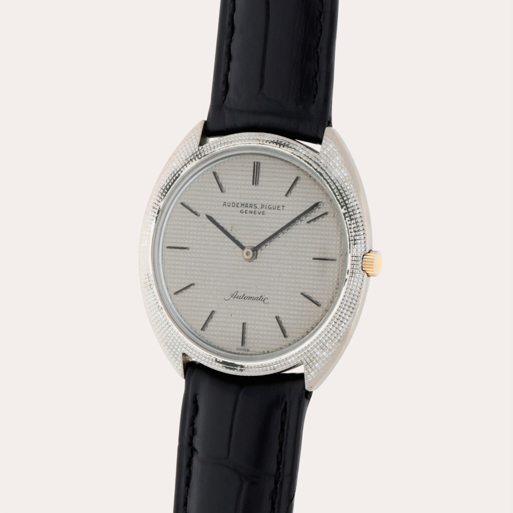 View full screen - View 1 of Lot 287. A white gold wristwatch | Circa 1970.