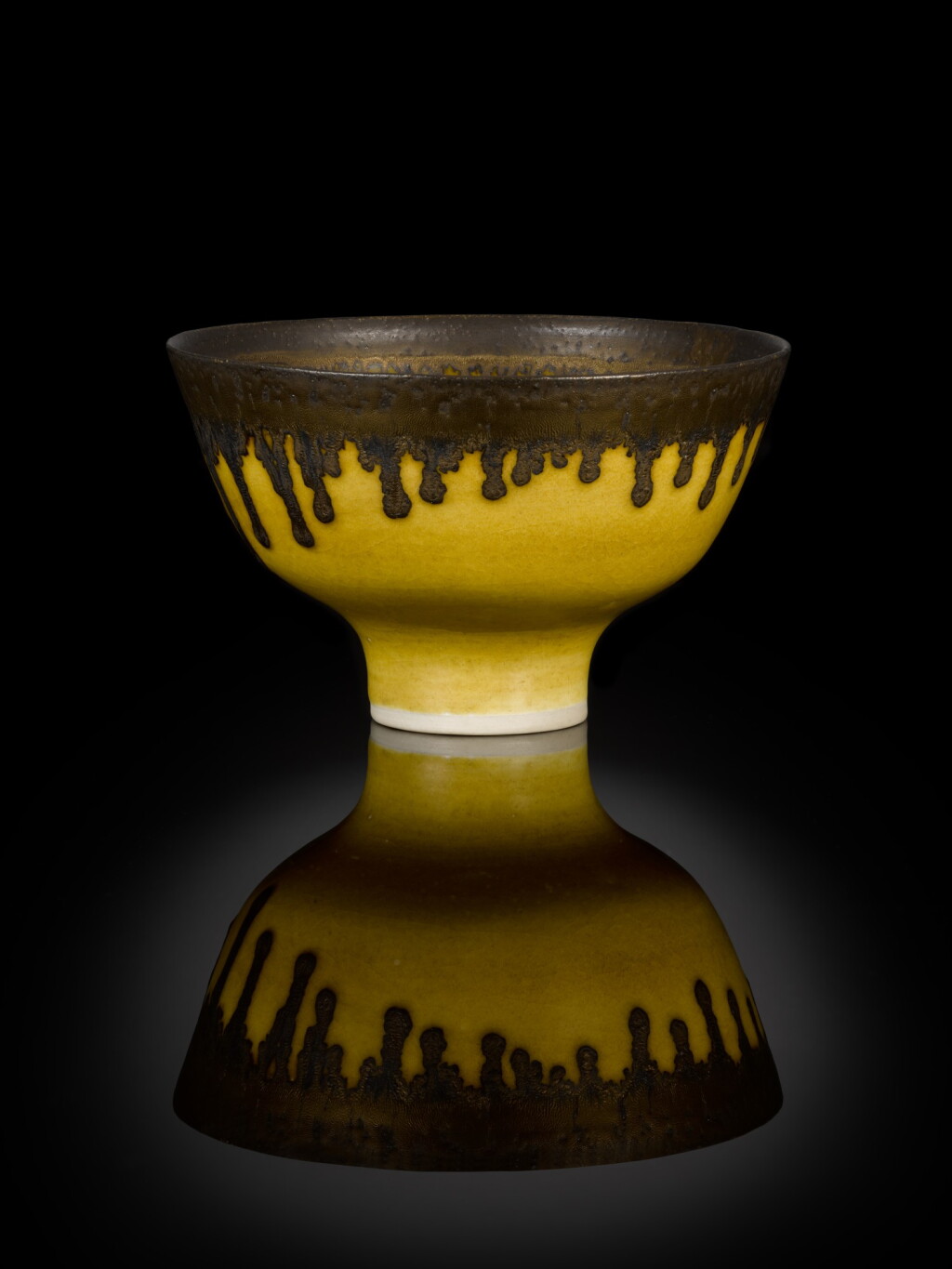 View full screen - View 1 of Lot 36. Yellow Footed Bowl.