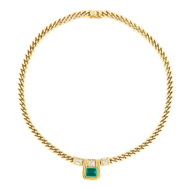 View full screen - View 1 of Lot 811. Bulgari | Collier émeraude et diamants | Emerald and diamond necklace.