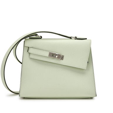 View full screen - View 1 of Lot 2. Limited Edition Vert Fizz Epsom Kelly en Désordre 20 Palladium Hardware, 2022.