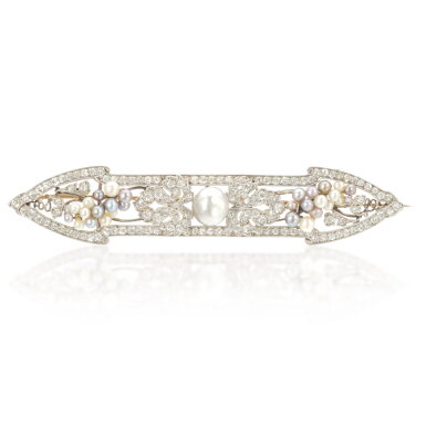 View full screen - View 1 of Lot 783. Pearl, seed pearl and diamond brooch, circa 1910.