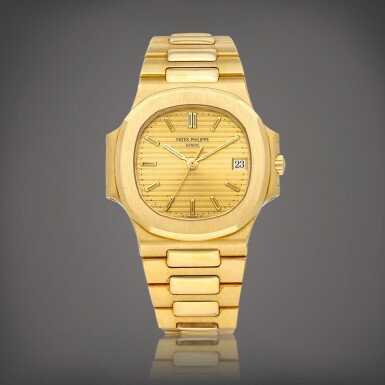 View full screen - View 1 of Lot 2256. Nautilus, Reference 3800 | A yellow gold bracelet watch with date, Made in 1995 | 百達翡麗 | NAUTILUS 型號3800 | 黃金鏈帶腕錶,備日期顯示,1995年製.