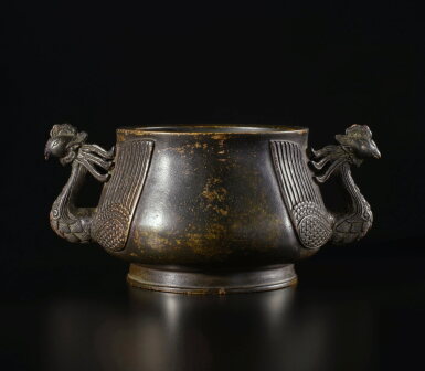 View full screen - View 1 of Lot 334. A rare bronze 'phoenix' censer, Qing dynasty, 18th century | 清十八世紀 銅鳳耳爐.