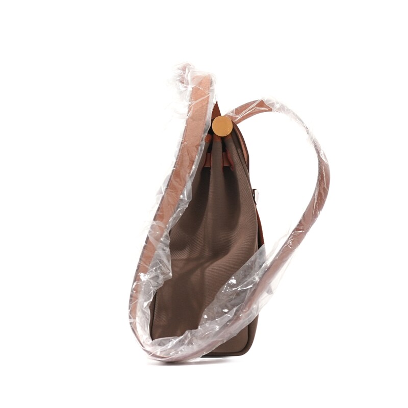 Cover image 0