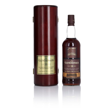View full screen - View 1 of Lot 1108. The Glendronach Oloroso Sherry Cask 33 Year Old 40.0 abv NV (1 bt 75cl).