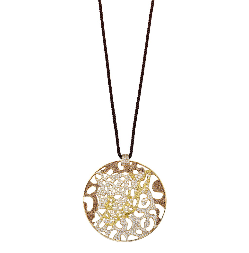 View full screen - View 1 of Lot 1609. Diamond ‘Panthère’ Pendent Necklace | 卡地亞 | 鑽石 ‘Panthère’ 掛墜項鏈.