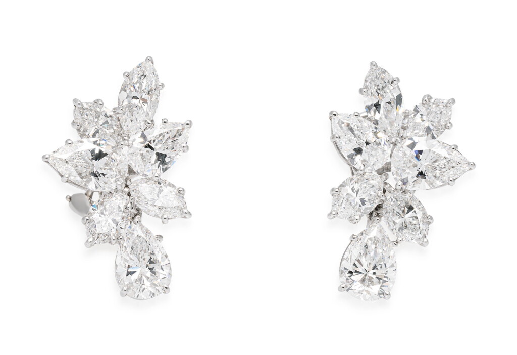 View full screen - View 1 of Lot 32. HARRY WINSTON | PAIR OF DIAMOND EARCLIPS.