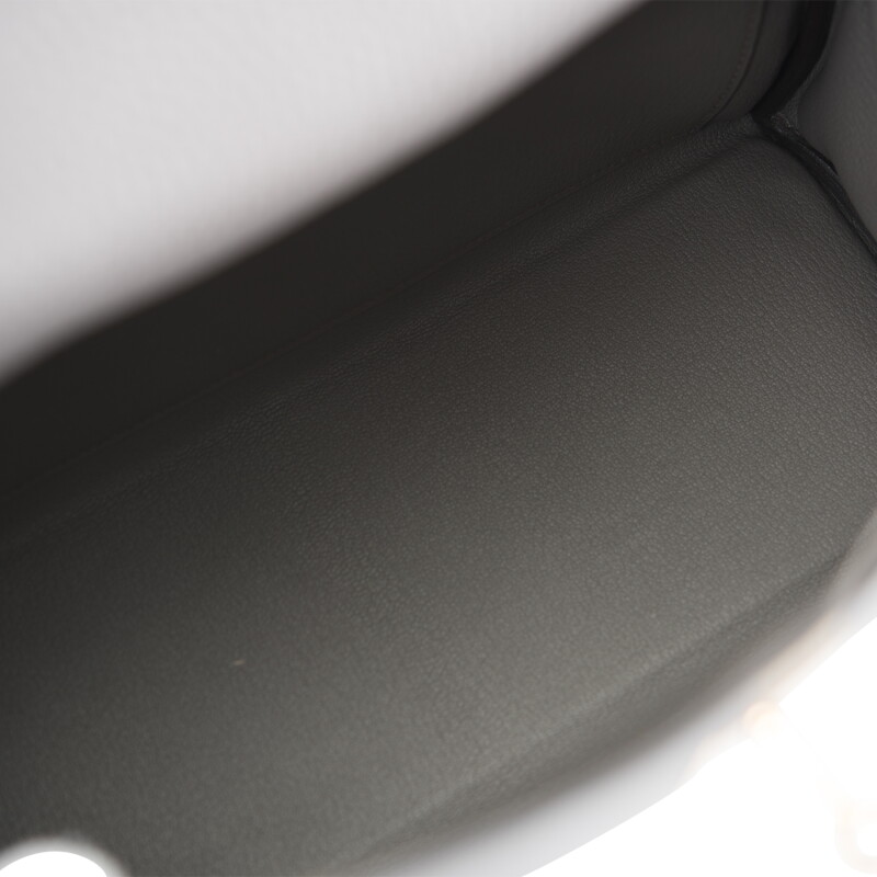 Cover image 0