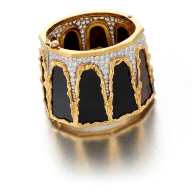 View full screen - View 1 of Lot 113. KUTCHINSKY | AGATE AND DIAMOND BRACELET (BRACCIALE IN AGATA E DIAMANTI).