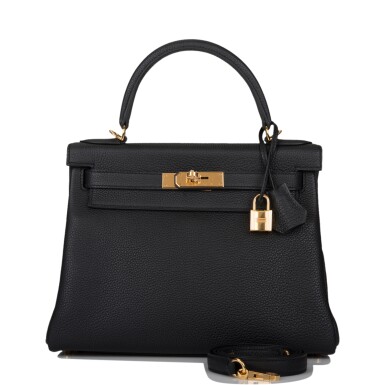 View full screen - View 1 of Lot 52. HERMÈS | BLACK RETOURNE KELLY 28CM OF TOGO LEATHER WITH GOLD HARDWARE.