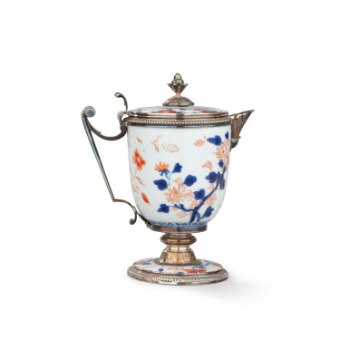 View full screen - View 1 of Lot 88. A Louis XV silver-mounted Imari porcelain ewer, Paris, 1722-1726.