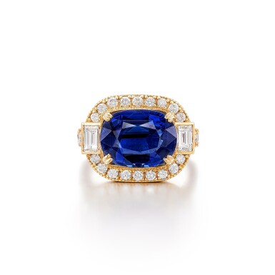 View full screen - View 1 of Lot 2794. Sapphire and Diamond Ring | 6.66克拉 天然未經加熱 藍寶石 配 鑽石 戒指.