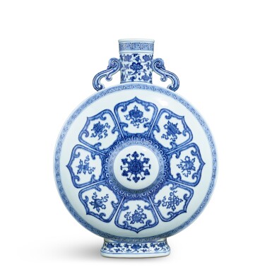 View full screen - View 1 of Lot 3364. A blue and white Ming-style 'bajixiang' moon flask, Seal mark and period of Qianlong | 清乾隆 青花八吉祥紋雙耳抱月瓶 《大清乾隆年製》款.