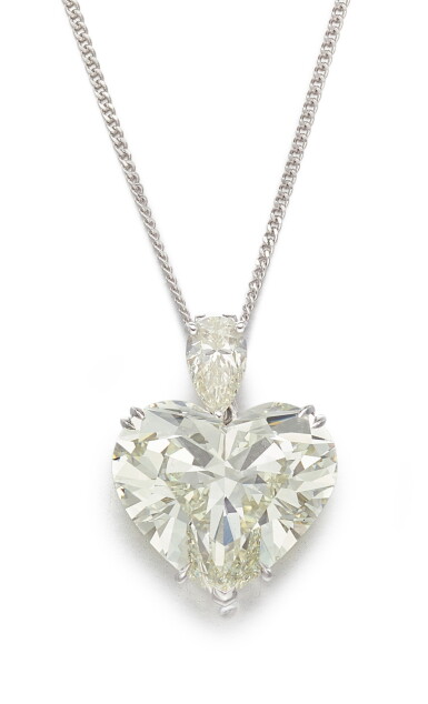 View full screen - View 1 of Lot 1745. Diamond Pendent Necklace | 11.34克拉 心形 K色 鑽石 配 鑽石 項鏈.