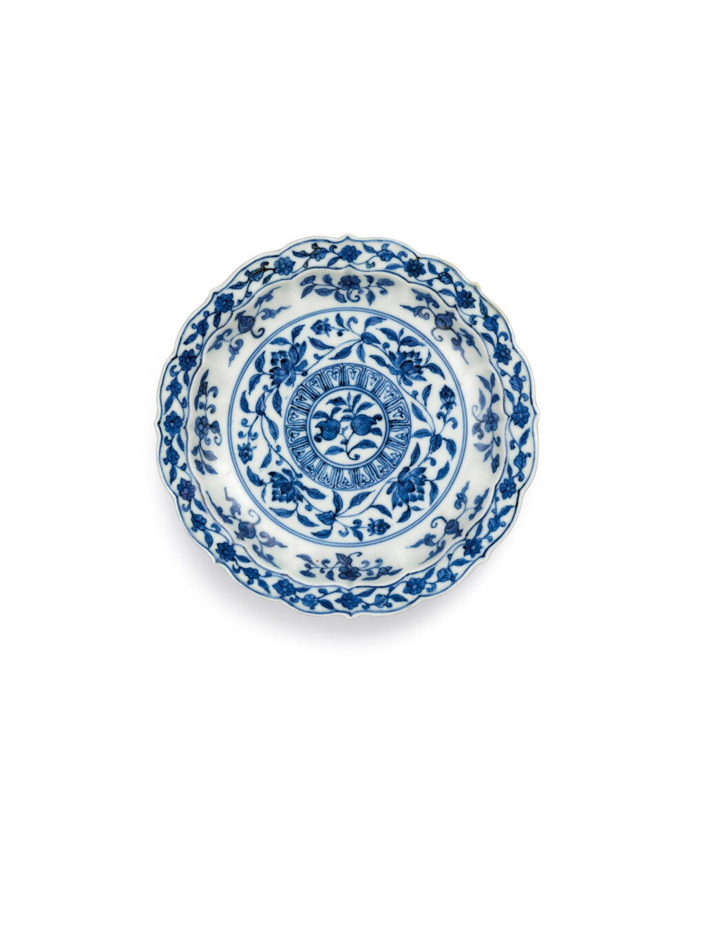 View full screen - View 1 of Lot 3623. A small blue and white barbed dish, Mark and period of jiajing | 明嘉靖 青花瑞果蓮花紋菱口折沿盤 《大明嘉靖年製》款.