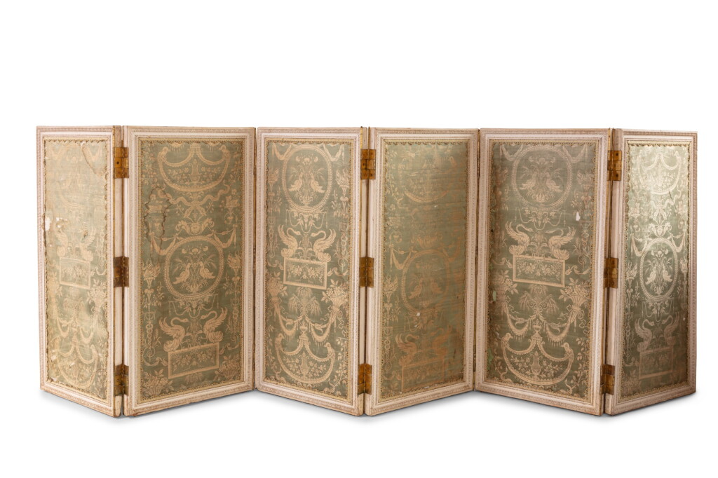 View full screen - View 1 of Lot 27. A Louis XVI lacquered wood six-leaf screen, circa 1780 | Paravent à six feuilles en bois laqué d’époque Louis XVI, vers 1780.