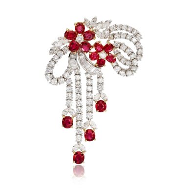 View full screen - View 1 of Lot 587. Ruby and Diamond Brooch | 紅寶石 配 鑽石 胸針.