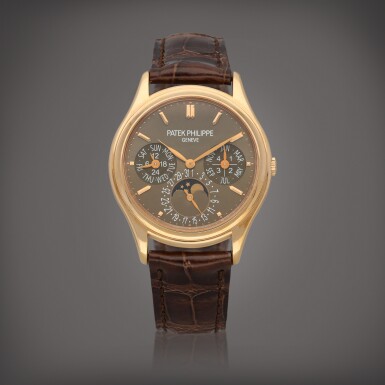 View full screen - View 1 of Lot 13. 'Saatchi Edition', Reference 3940R A limited edition pink gold perpetual calendar wristwatch with moon phases and leap year indication Circa 2015 | 百達翡麗 | 'Saatchi Edition" 型號 3940R 限量版粉紅金萬年曆腕錶備月相及閏年顯示,製作年份約 2015.