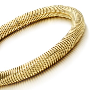 View full screen - View 1 of Lot 82. Necklace.