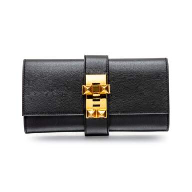 View full screen - View 1 of Lot 16. Noir Medor 23cm in Chevre Mysore Leather with Gold Hardware, 2011 | 愛馬仕 | 黑色山羊皮23公分Medor手包附鍍金金屬件, 2011.