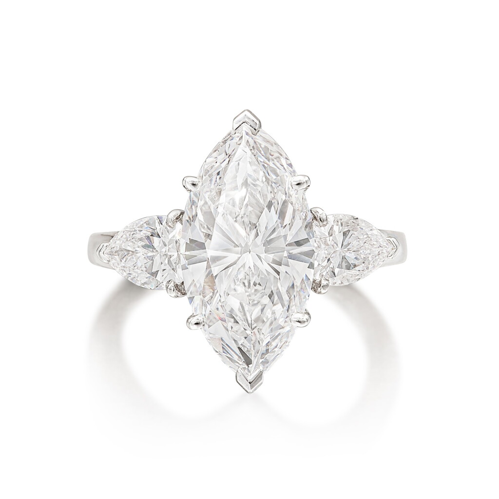 View full screen - View 1 of Lot 1224. VAN CLEEF & ARPELS | DIAMOND RING | 梵克雅寶 | 4.02克拉 欖尖形 D色 鑽石 戒指.