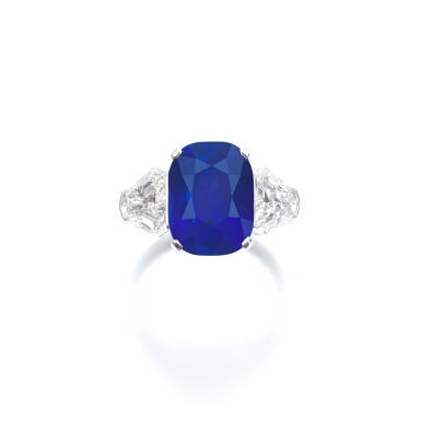 View full screen - View 1 of Lot 518. Sapphire and diamond ring.
